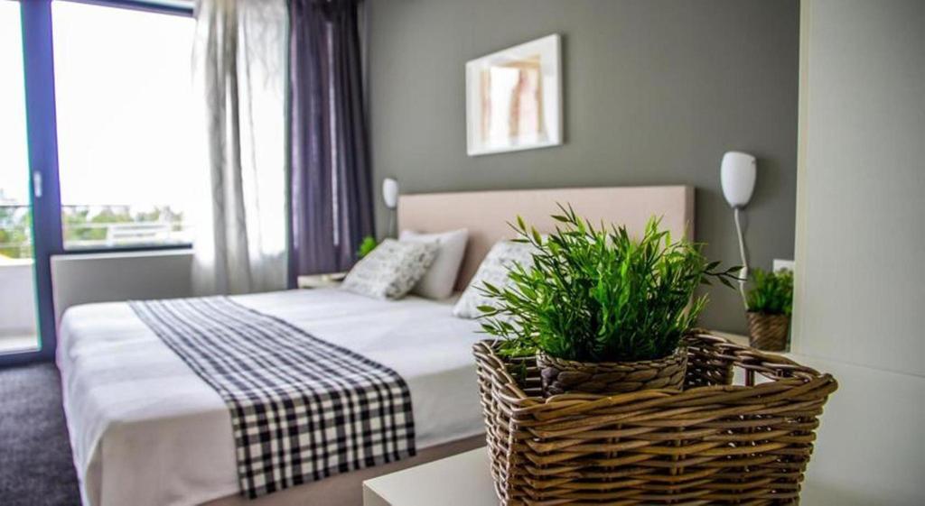 Family Hotel Friends Villa Enchets ห้อง รูปภาพ